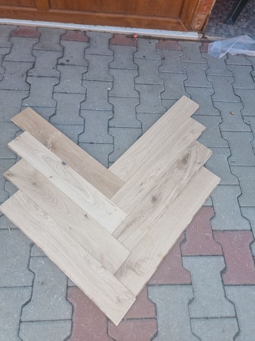 Vand parchet stratificat