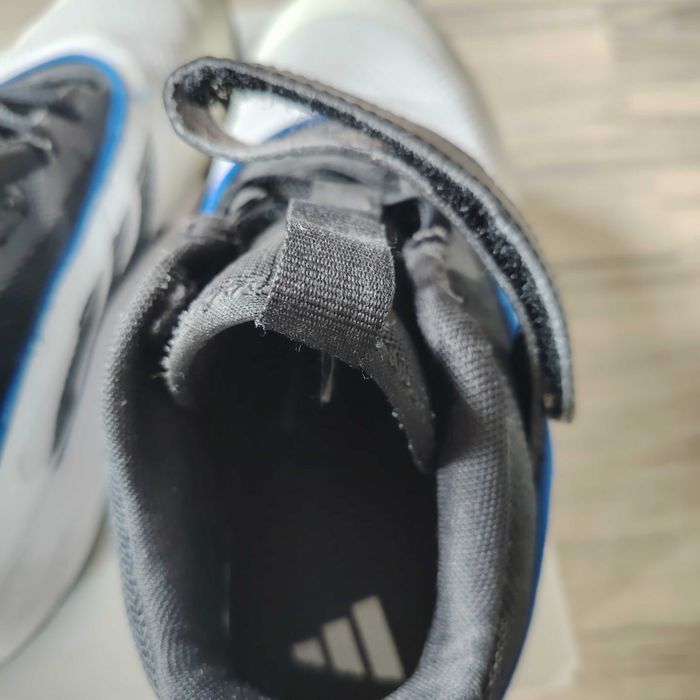 Adidas Ownthegame 3.0