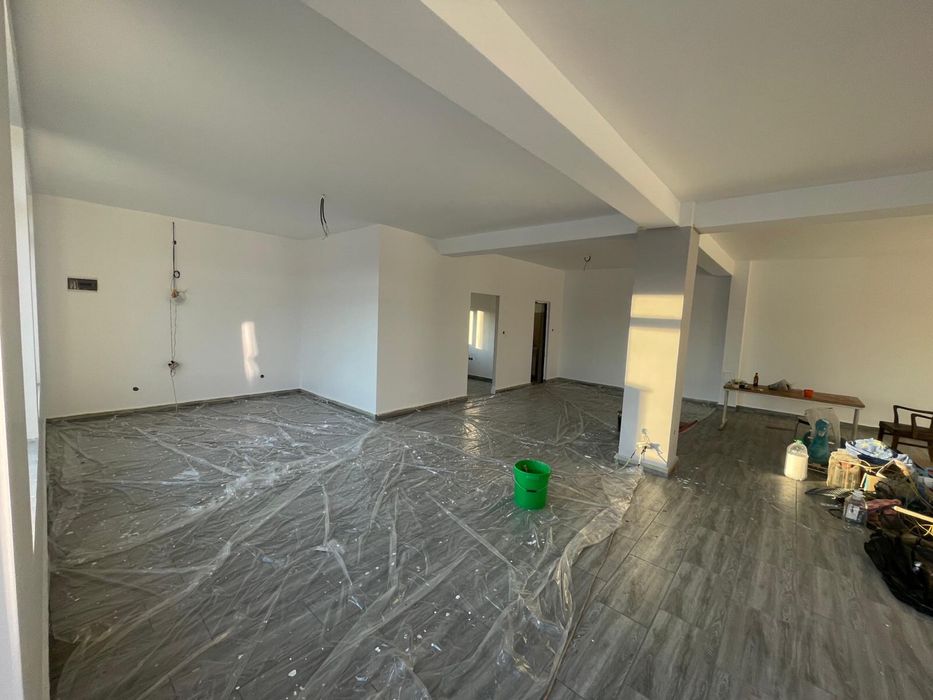 De inchiriat spatiu comercial 130 mp