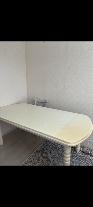 Стол. Б/у  срочно