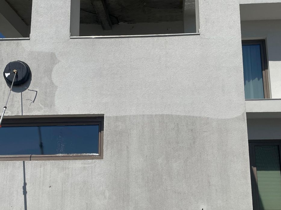 Spalare Curatare Fatade si Pavaje