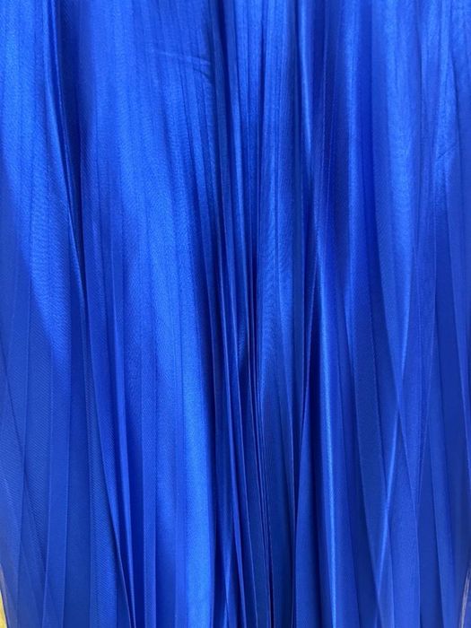 Шикарные, дорогие платья почти даром