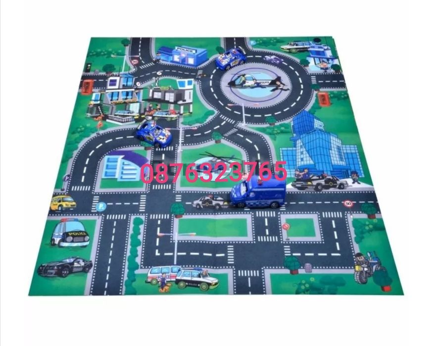 Детски комплект килимче за игра и полицейски коли Детски играчки