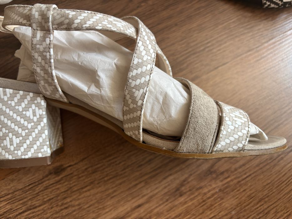 Италиански сандали Zee lane 37 номер.2 чифта-черни и бежови