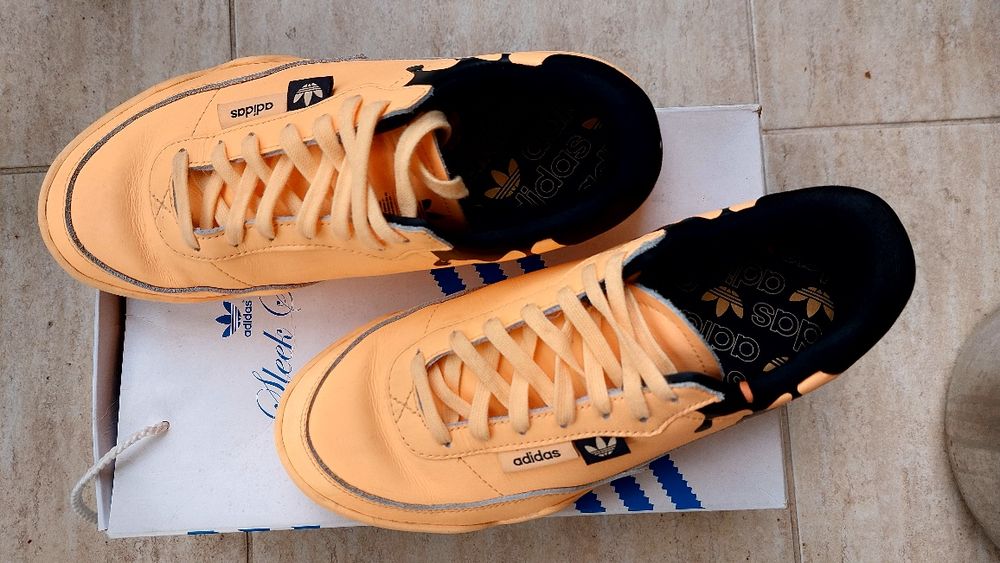 Маратонки Adidas 38н