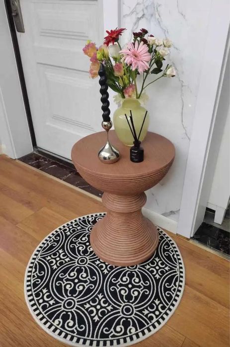 Кофейный столик в стиле джапанди