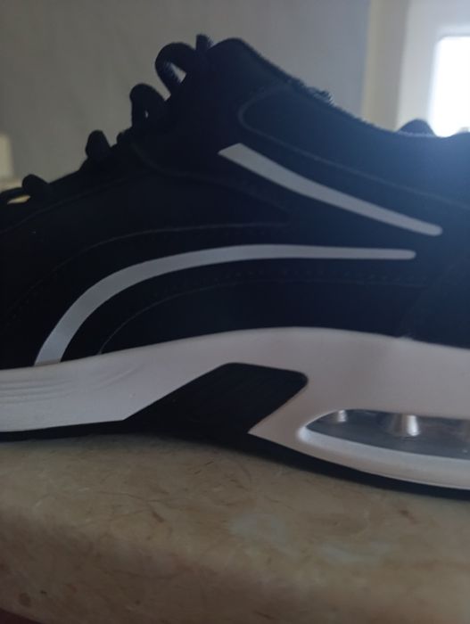 Маратонки 42 номер нови 25лева