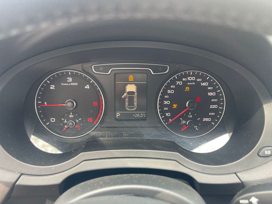 Audi Q3 2.0TDI 177 S-Tronic CFG