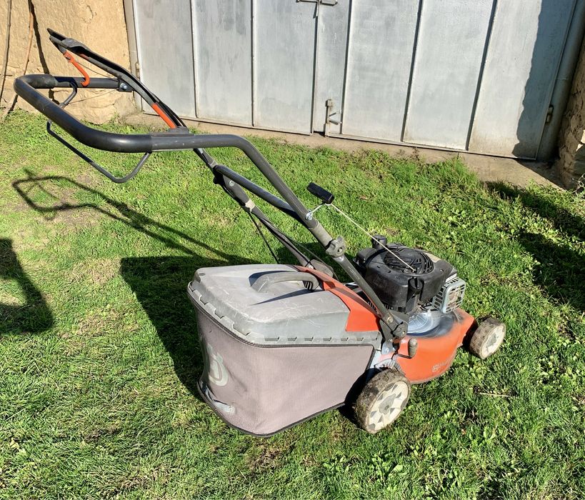 Самоходна Косачка Husqvarna LC 140S