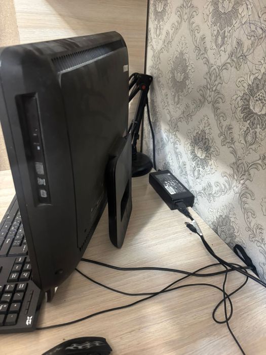 Моноблок HP intel Core i3
