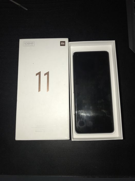 Vand Xiaomi Mi 11 8gb ram