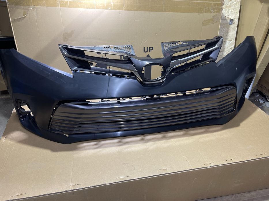 Фары  бампер Тойота  Сиенна