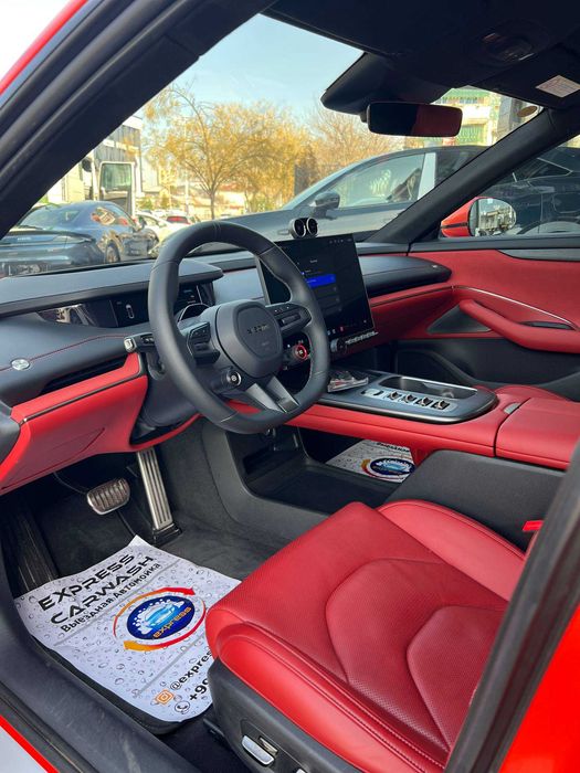 XIAOMI SU7 Max Eng arzon narxda