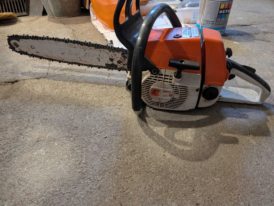 Резачка за дърва stihl