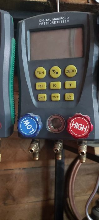 Цифровой манометр