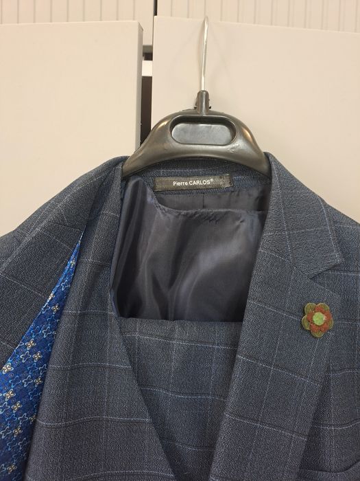 Костюм мужской...