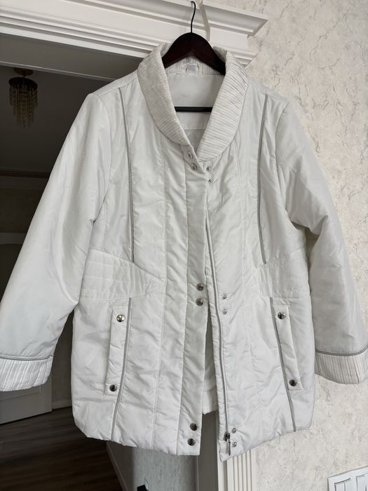 Срочно продам куртку