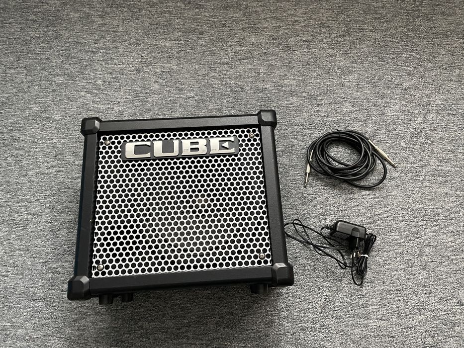 Amplificator Chitara ROLAND CUBE 10GX