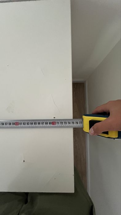 Продам белый стол б/у
