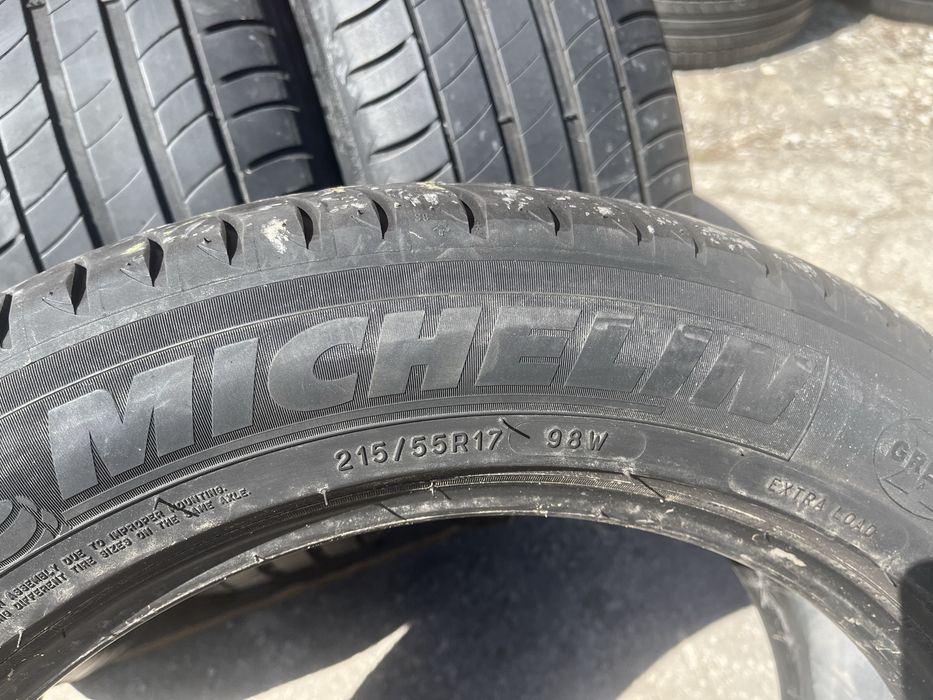 4 бр. летни гуми 215/55/17 Michelin DOT 0818 4,5-5 mm