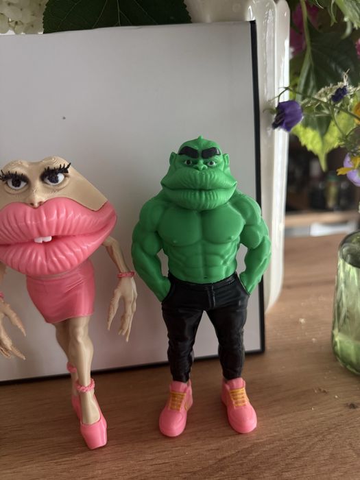 Lupa Zalupa, Zaluman, Bananino, Strawberrina Brainrot фигурки (Лупа Залупа, Зупа Залуман, Бананино, Страуберина)