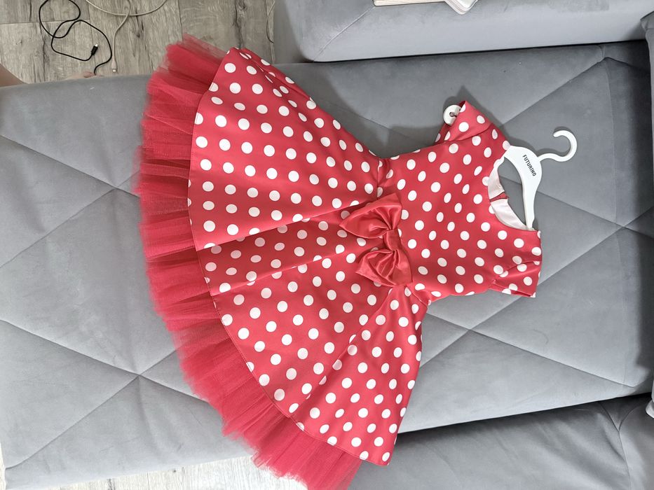 Продам платье для девочки