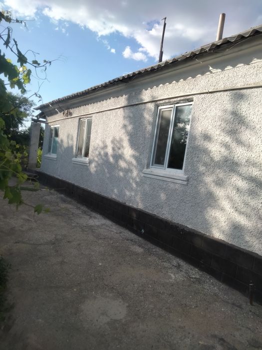 Продаётся дом с участком 6соток