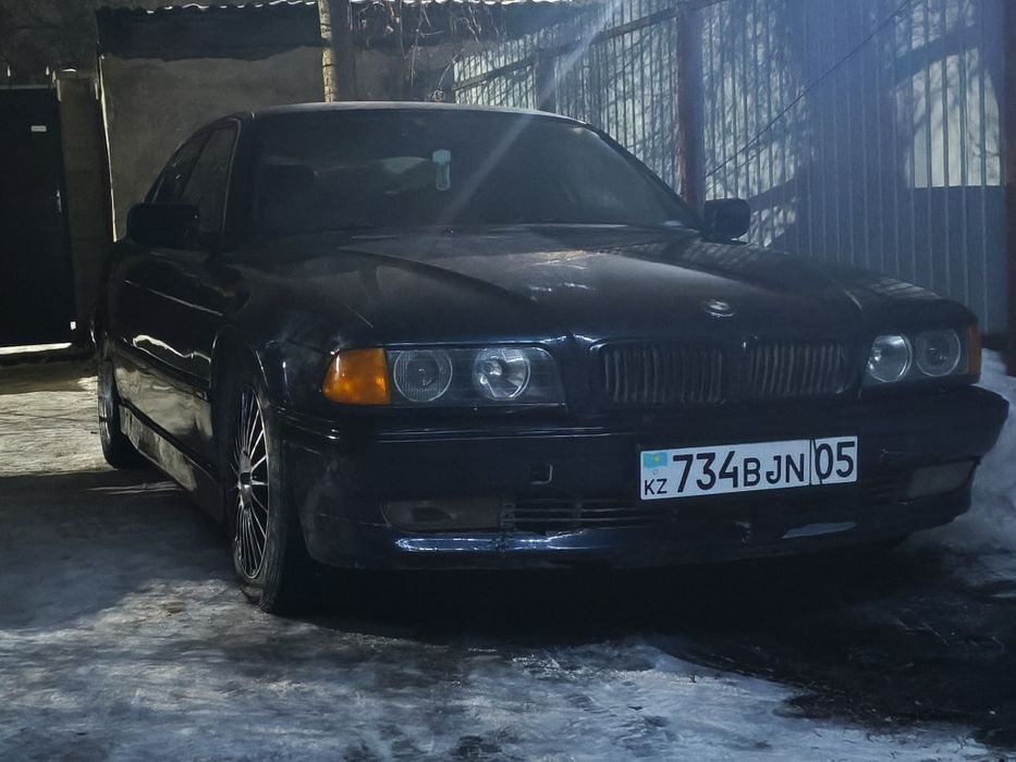 Продам диски на БМВ R17