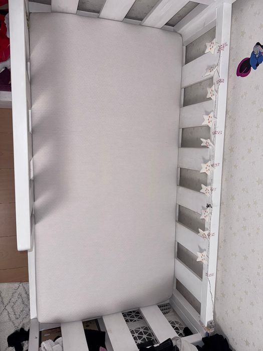 Pat copii montessori leduri cu telecomanda saltea si bancuta incluse