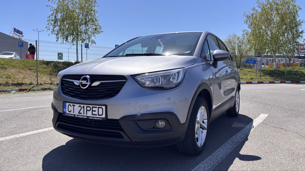 Opel Croassland 2021, stare perfectă, cumparată din reprezentanta in 2021.