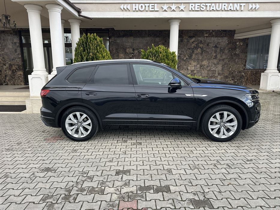 Volkswagen Touareg Black Style/Panoramic/Nigh vision/Perne/Ventilatie