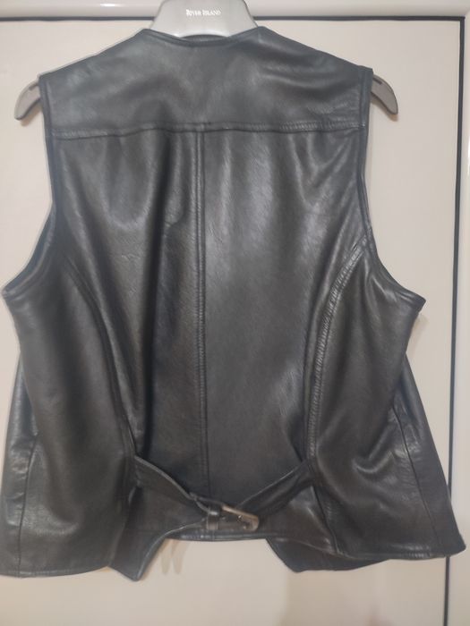 Кожен      елек.