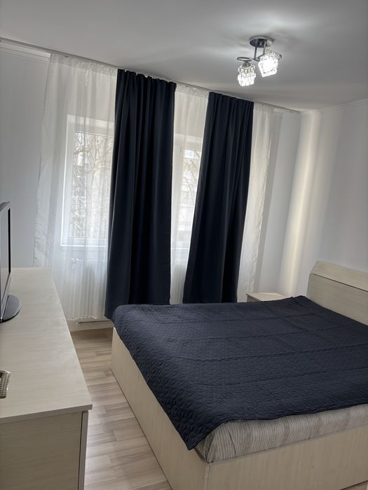 Închiriez apartament 2 camere