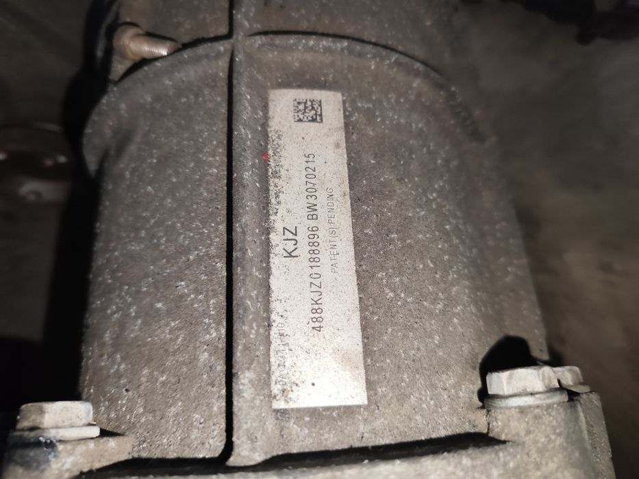 Автоматична скоростна кутия-Раздатка- - Audi-q7 S-Line QUATTRO TDI - 2