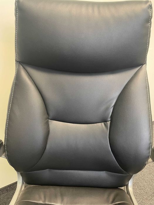 Ергономичен директорски стол