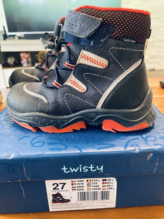 Детски боти Twisty