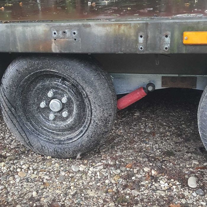 Remorca Tandem Saris 4m x 1,8 m