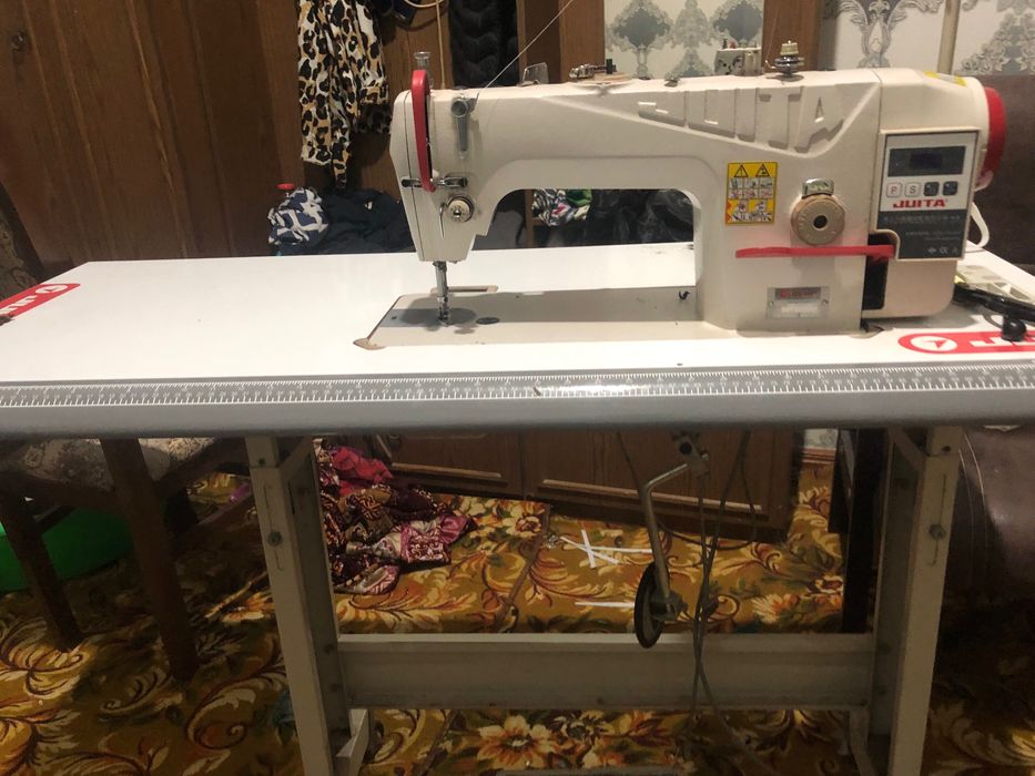 tikuv mashinasi sotuvda