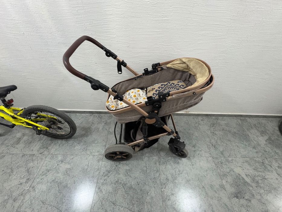 Продам коляску , детскую