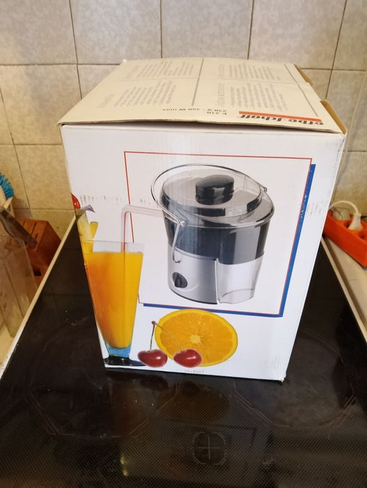 Сокоизтисквачка центробежна