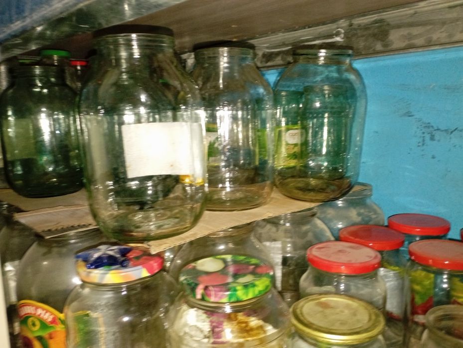 Банки в количестве