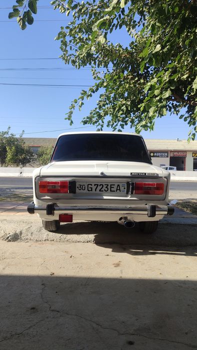 Ваз 2106 сотилади састаяниси зур.1986 йил