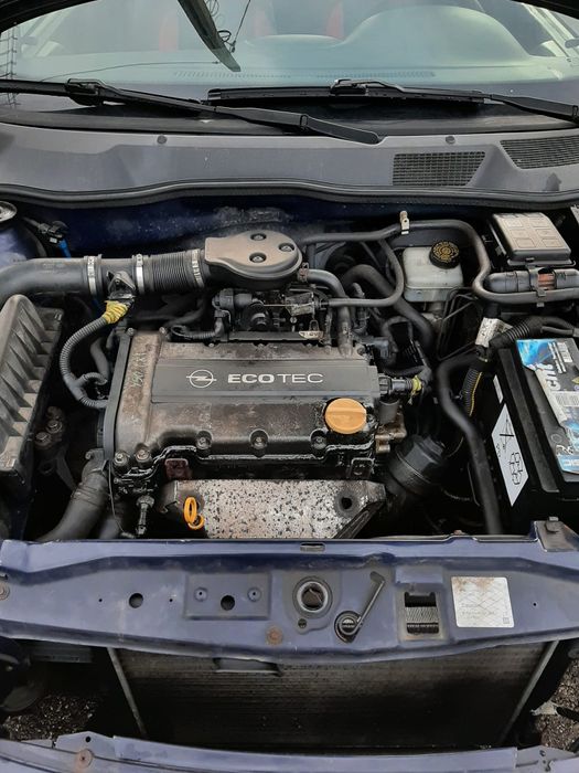 Opel Astra în 2 uși