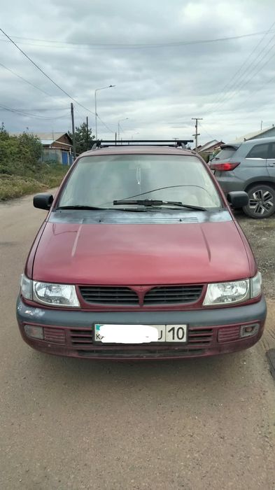 Продам машину срочна