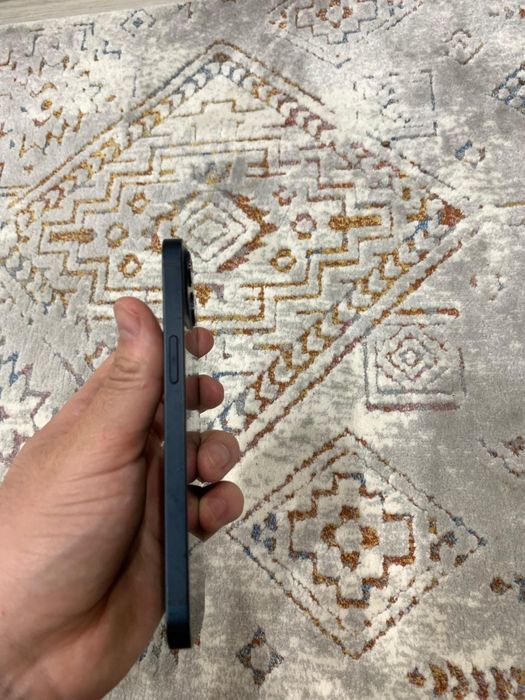 Iphone 13 128gb ЗАБЛОКИРОВАН