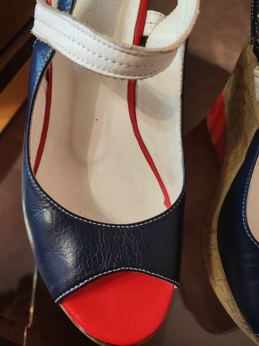 Отличная обувь на лето