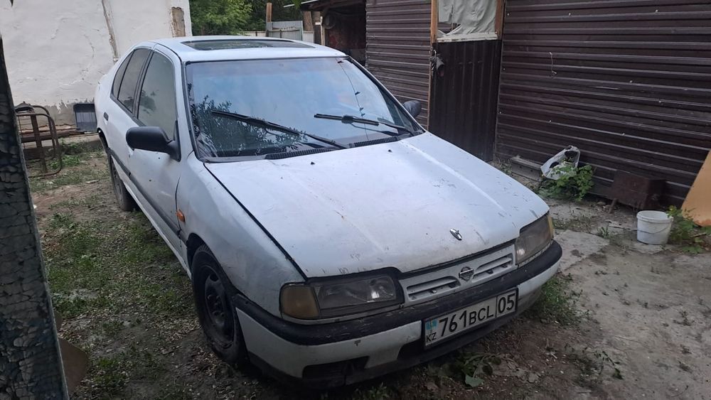 Продам машину Ниссан примера
