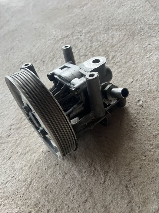 Гур насос на ауди а6 с4 2.6 2.8