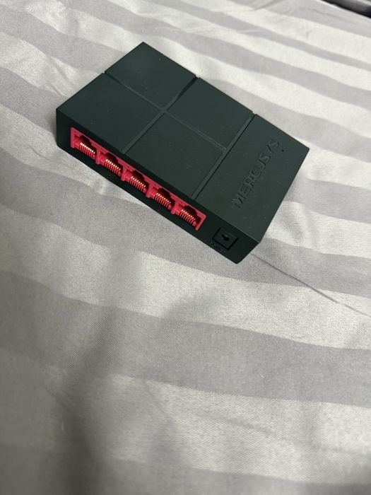 Mercusys тупой коммутатор с портами