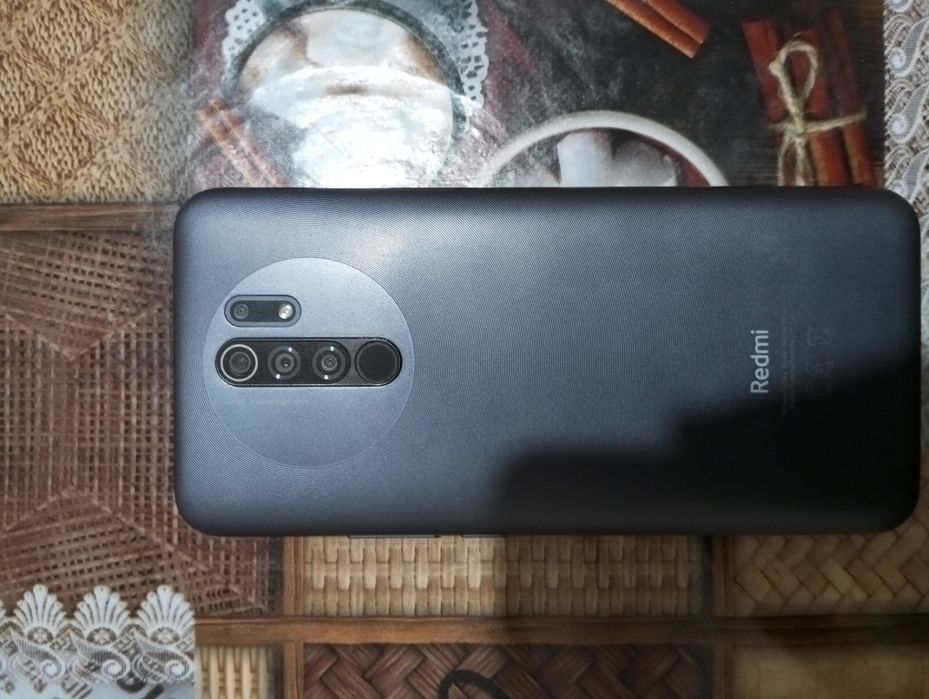 Xiaomi Redmi 9 смартфон